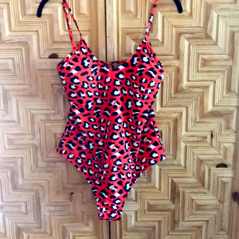 Cupshe bathing suit size M